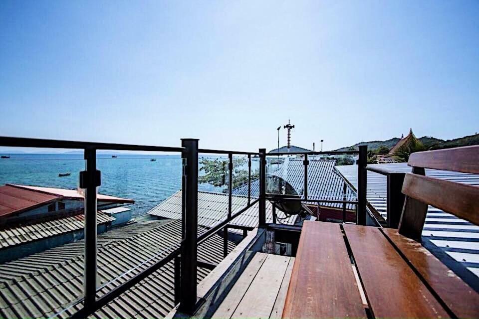 Chill Days @ Koh Larn Hotel Bagian luar foto
